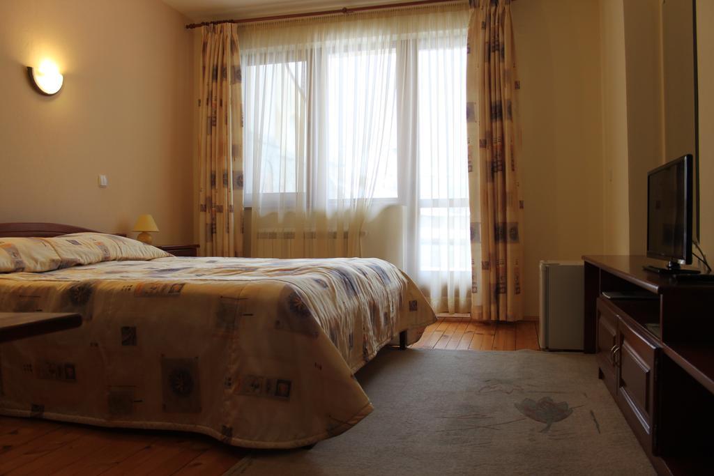 Guest house Kris 3*